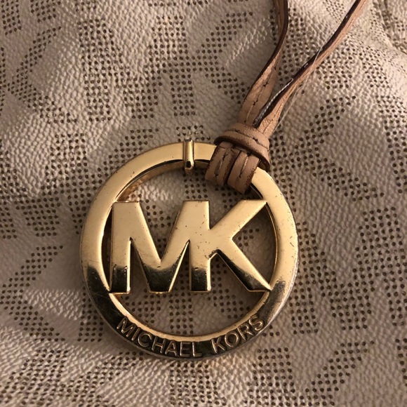 Michael Kors purse - Picture 4 of 4